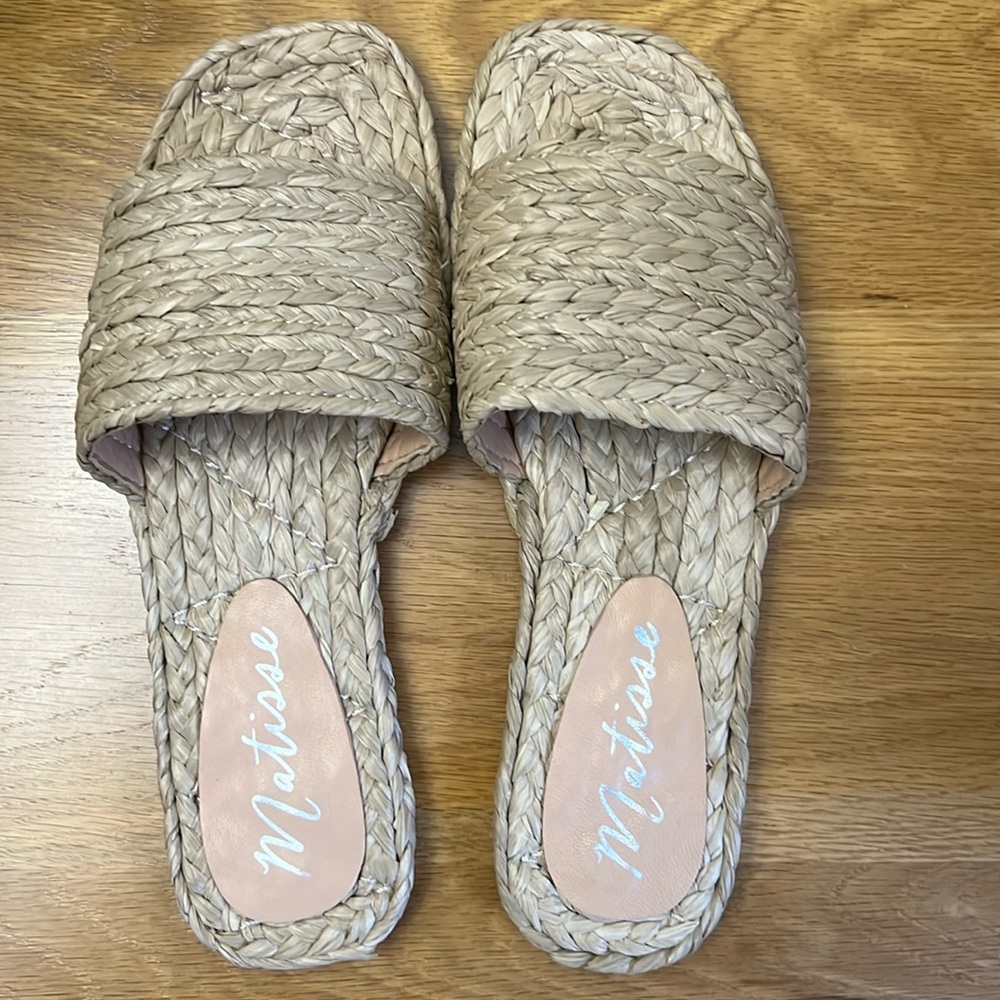 Hallie sandal